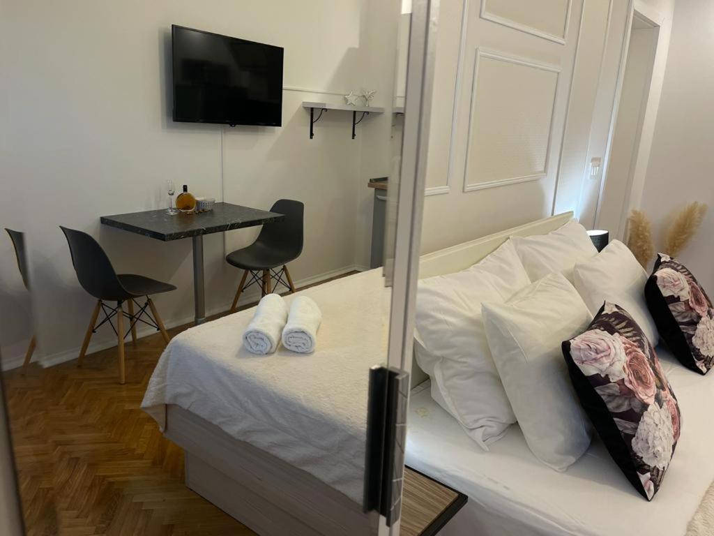 Apartment Josip ซาดาร์ ภายนอก รูปภาพ