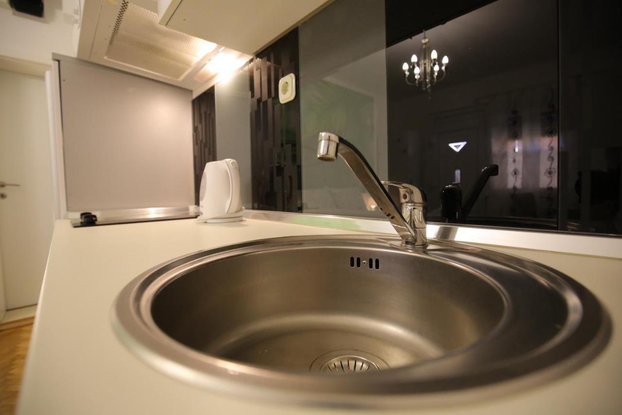 Apartment Josip ซาดาร์ ภายนอก รูปภาพ